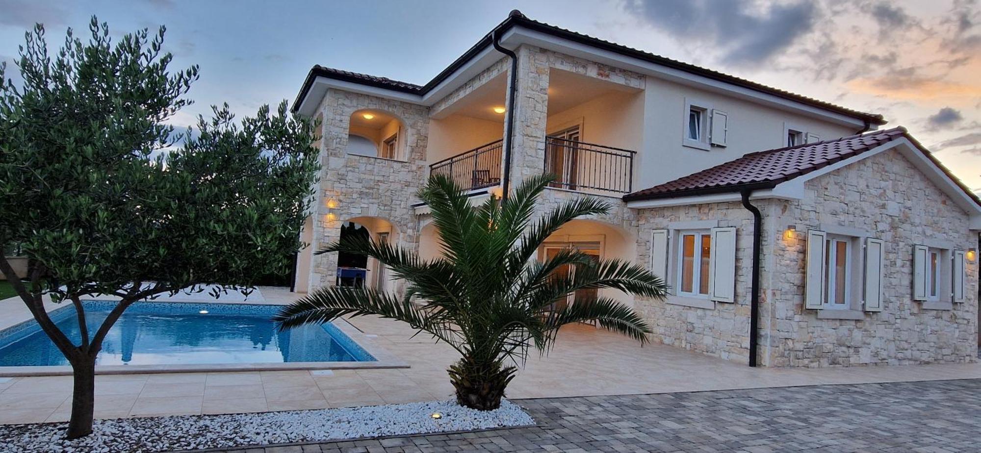 Villa Martina Pinezici  Bagian luar foto